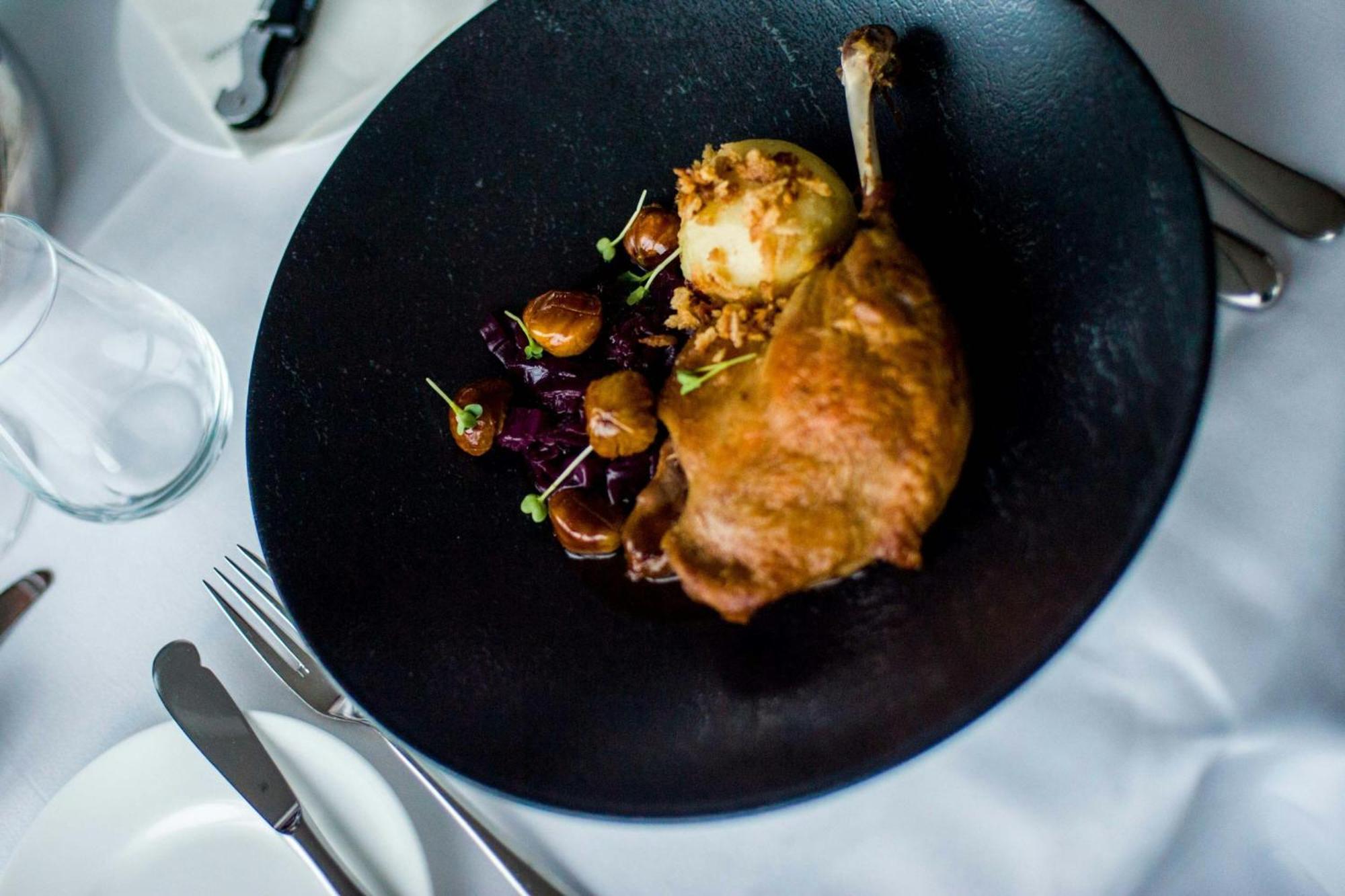 The Westin Hamburg Elbphilharmonie Hotel Luaran gambar A duck confit prepared with a red wine sauce