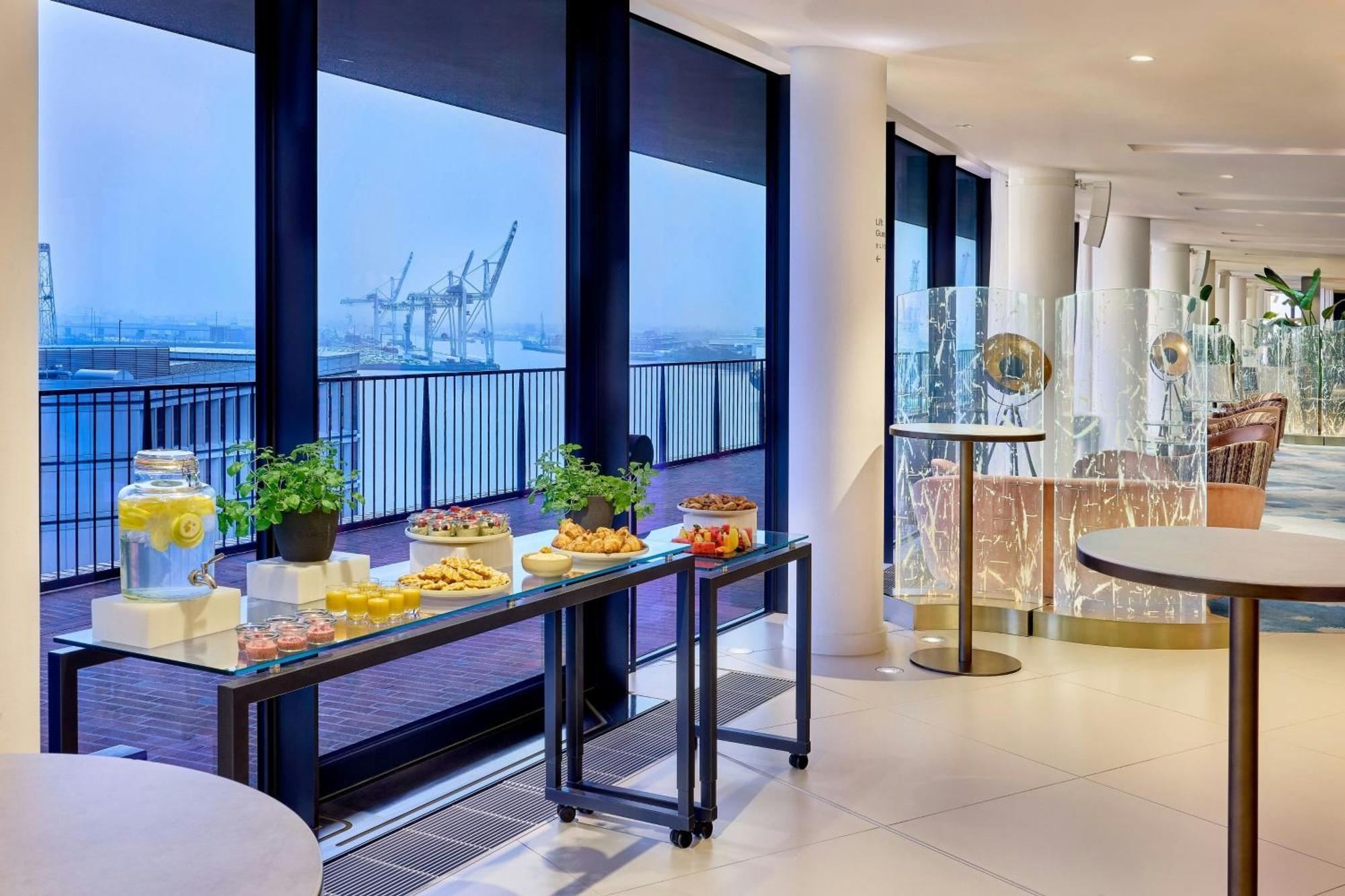 The Westin Hamburg Elbphilharmonie Hotel Luaran gambar The Club at Frankfurt Airport